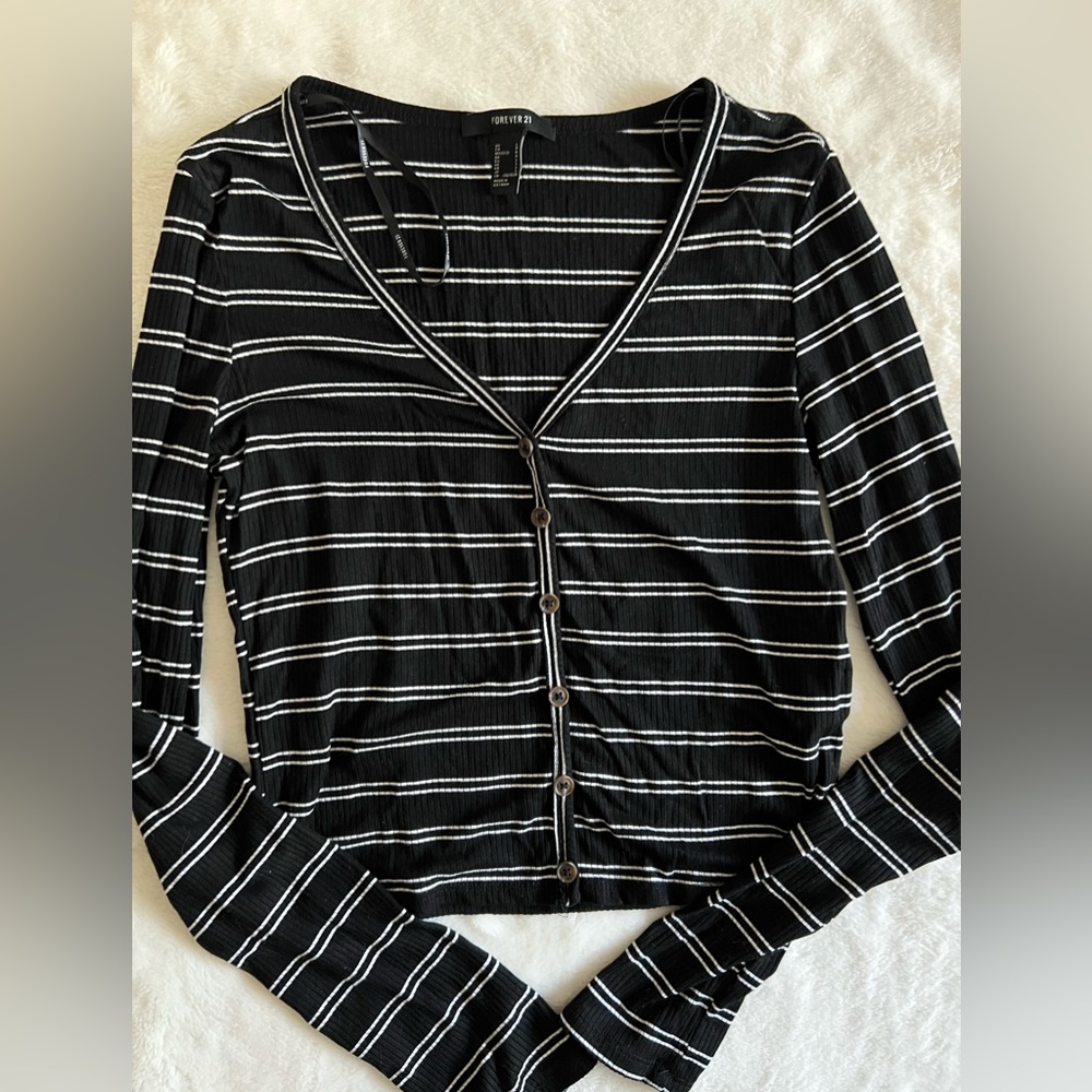 Forever 21 Striped Top - Picture 3 of 5